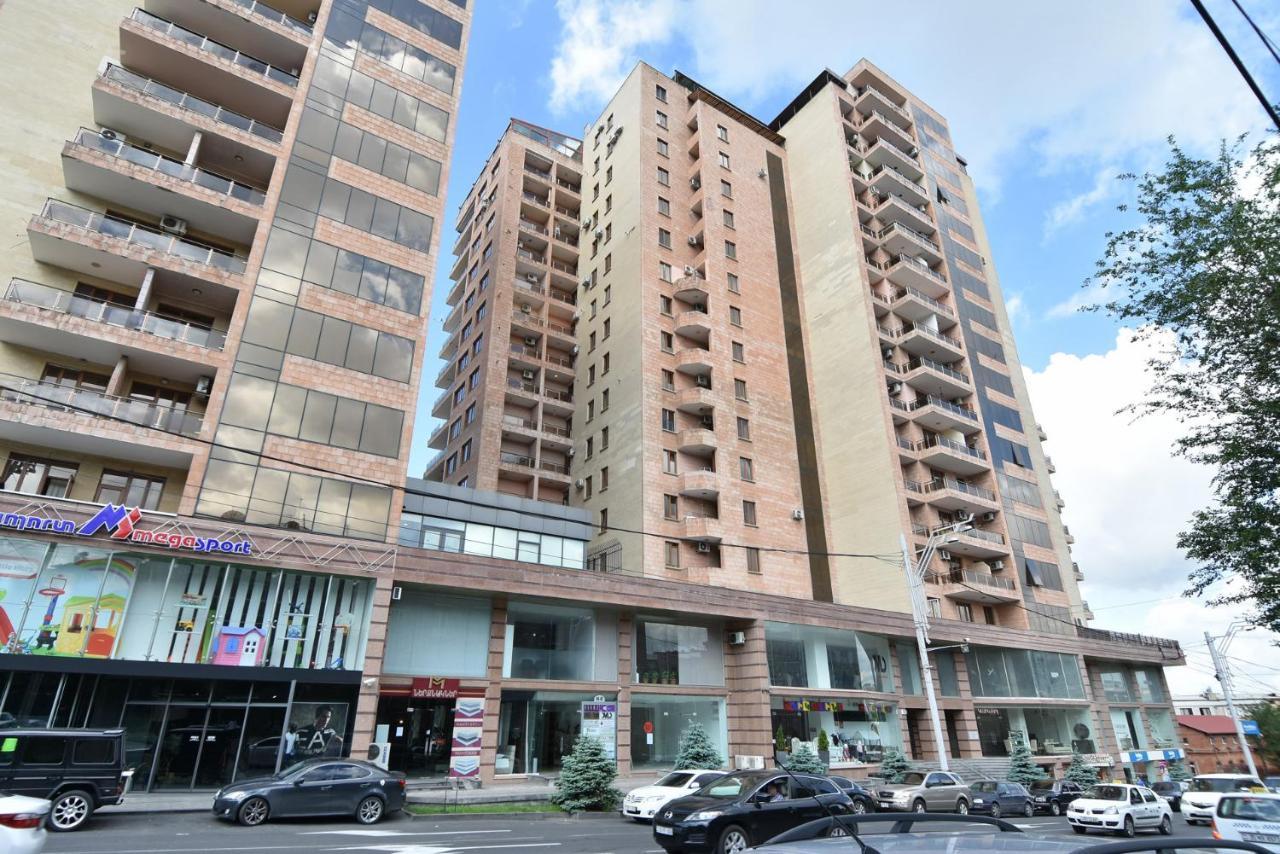 Apartment Sayat-Nova Yerevan Exterior photo