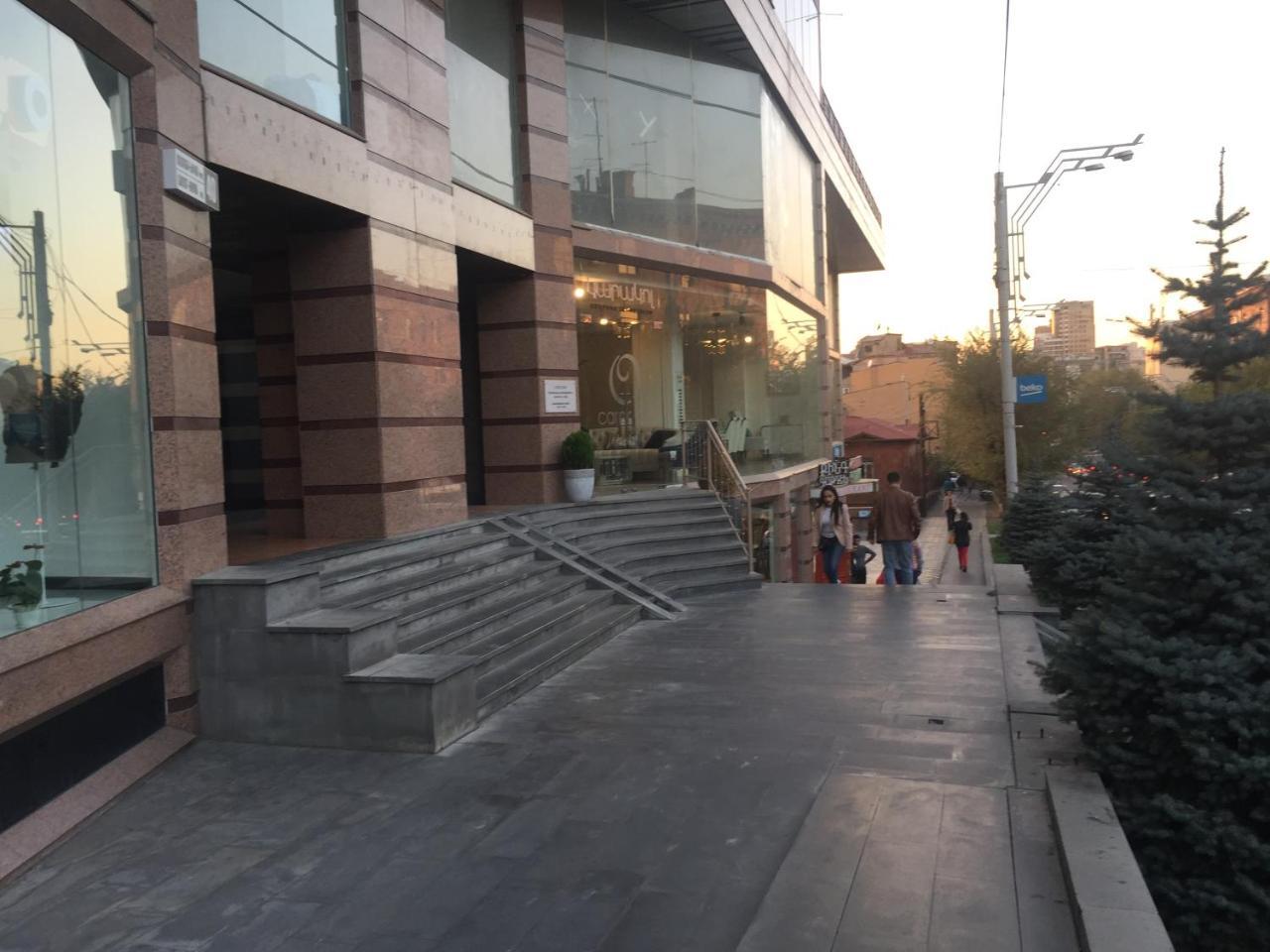 Apartment Sayat-Nova Yerevan Exterior photo
